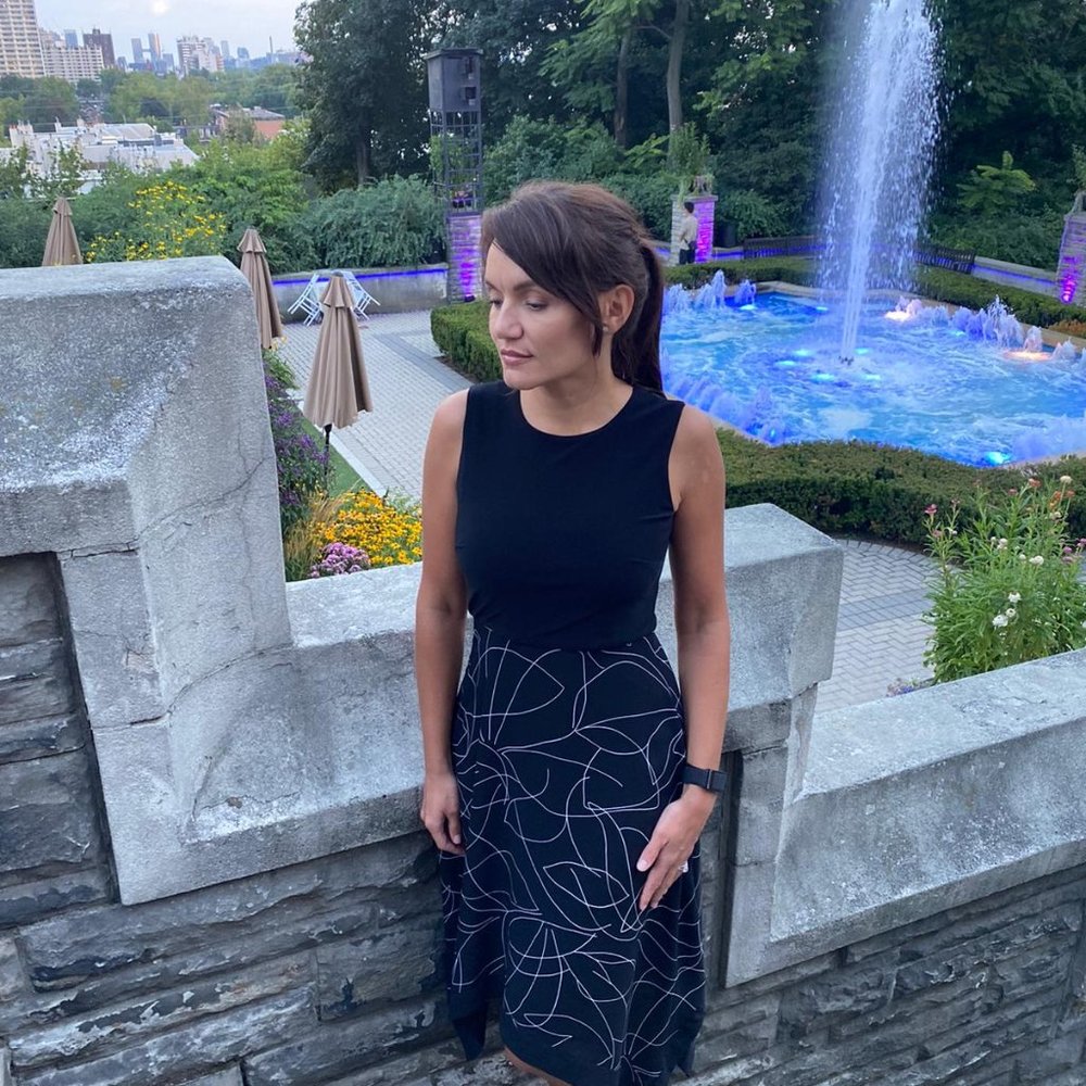 Meet your Posher, Renata